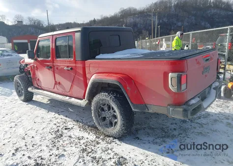 2022 Jeep Gladiator Willys 4X4 z USA, uszkodzony, nr VIN 1C6HJTAG1NL150919